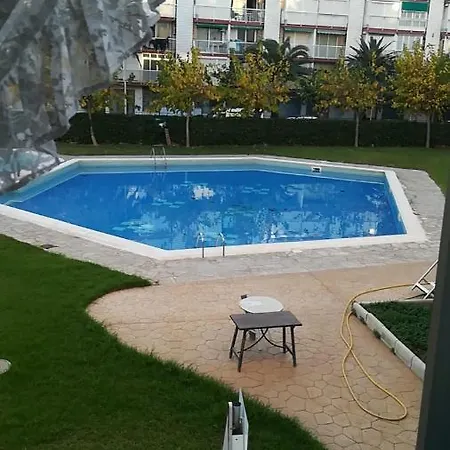Apartment Edificio Salou Beach, La Pineda, Vilaseca