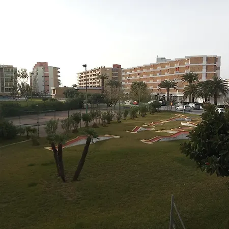 Edificio Salou Beach, La Pineda, Vilaseca Apartment *