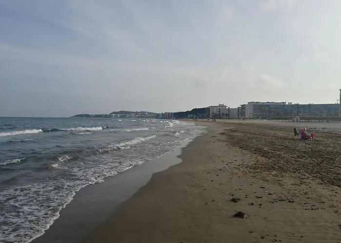 公寓 Edificio Salou Beach, La Pineda, Vilaseca 拉皮内达
