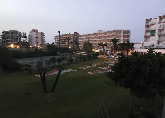 Edificio Salou Beach, La Pineda, Vilaseca 拉皮内达