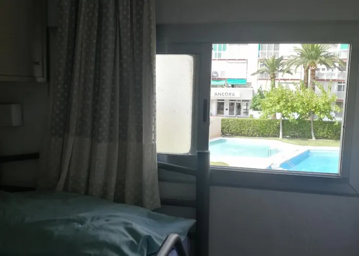 Edificio Salou Beach, La Pineda, Vilaseca * 拉皮内达