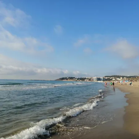 Edificio Salou Beach, La Pineda, Vilaseca Apartman *